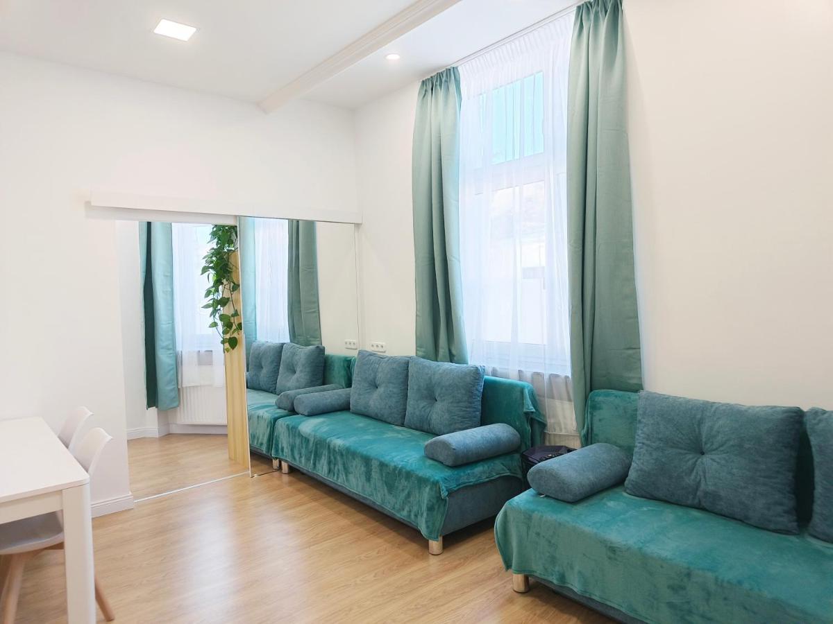 Ruyi Holiday Sopron Eksteriør billede