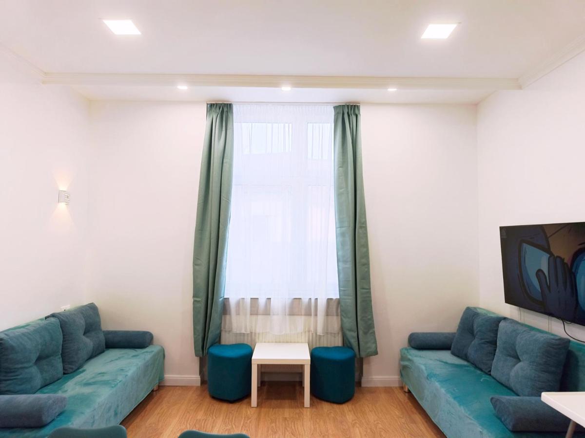 Ruyi Holiday Sopron Eksteriør billede