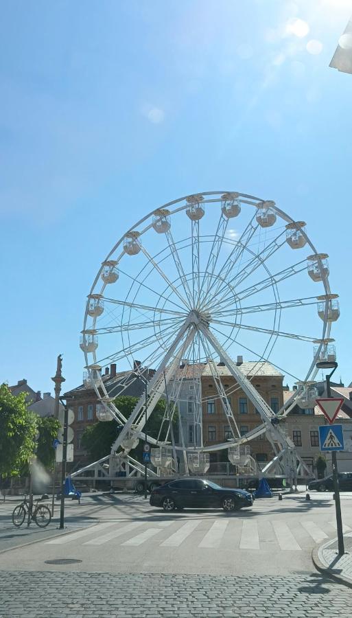 Ruyi Holiday Sopron Eksteriør billede