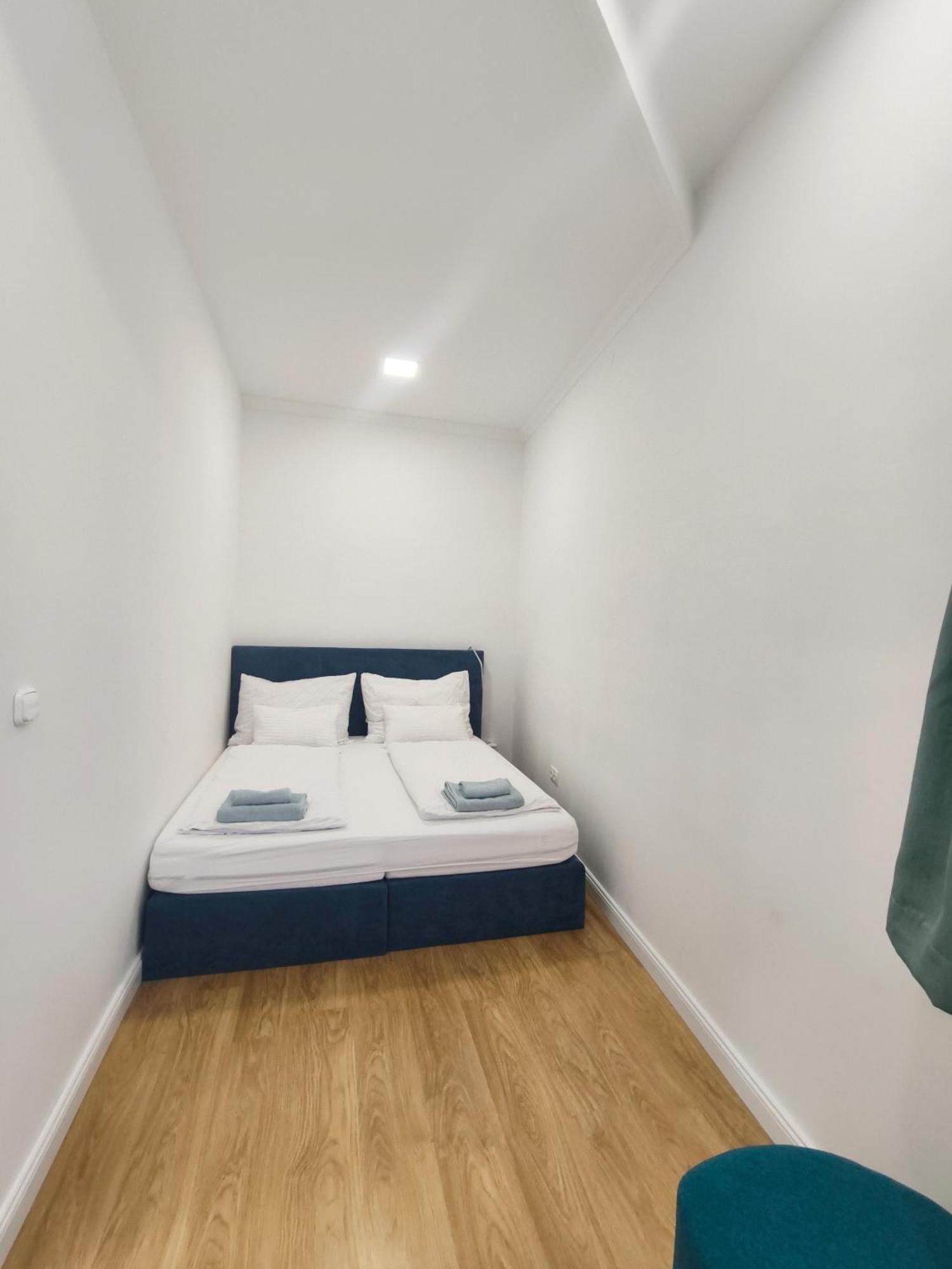 Ruyi Holiday Sopron Eksteriør billede